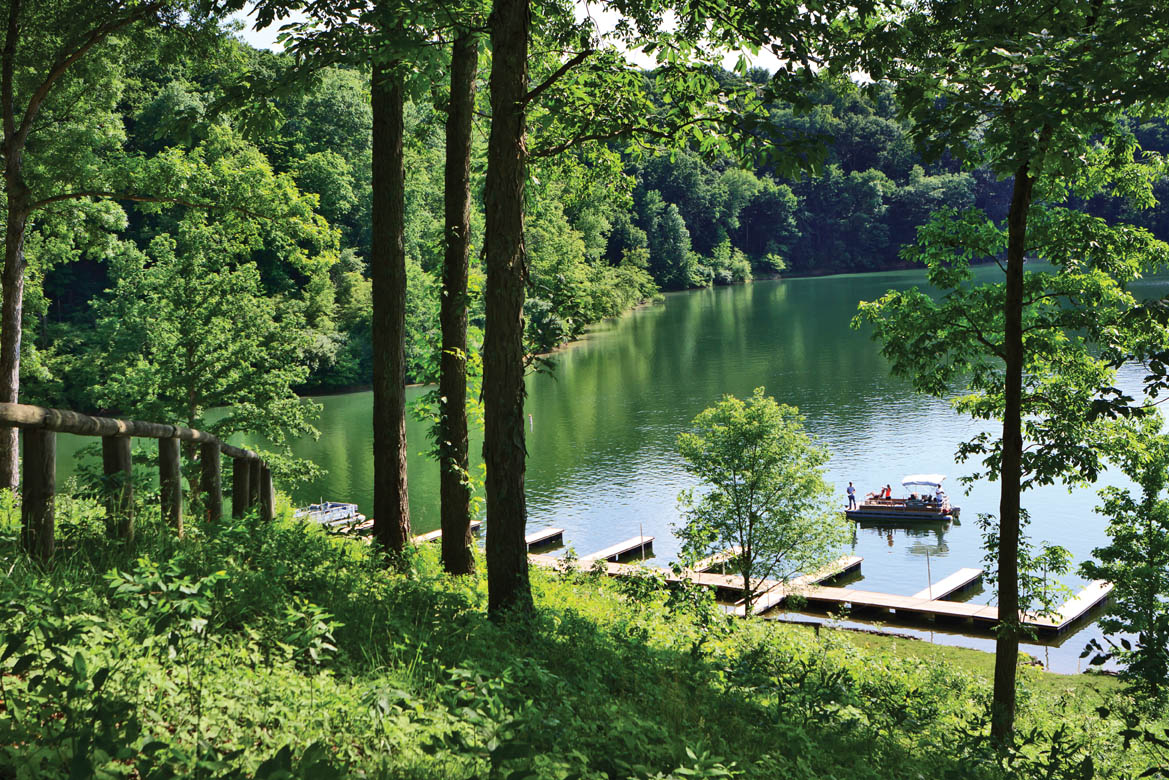 Docks & Pontoon